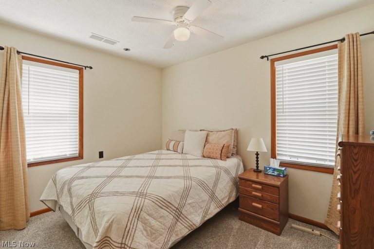 39 Castle Drive, Stow, OH - Photo 8