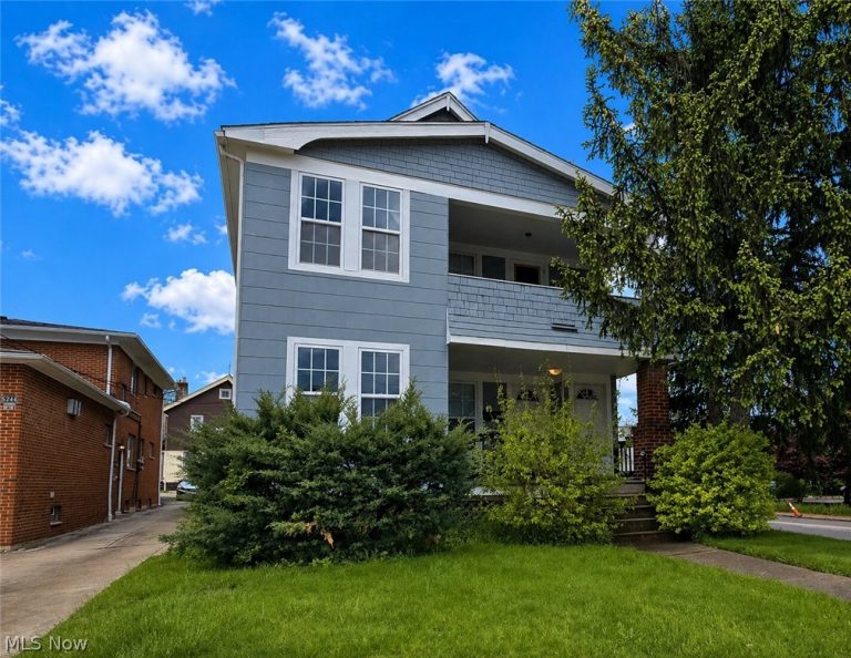 5240 State Road, Parma, OH, 44134
