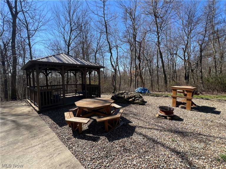 5180 Fresno Road, Dellroy, OH - Photo 5