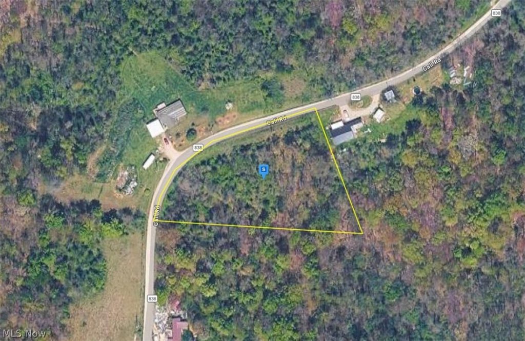 775 Call Road, Crown City, OH