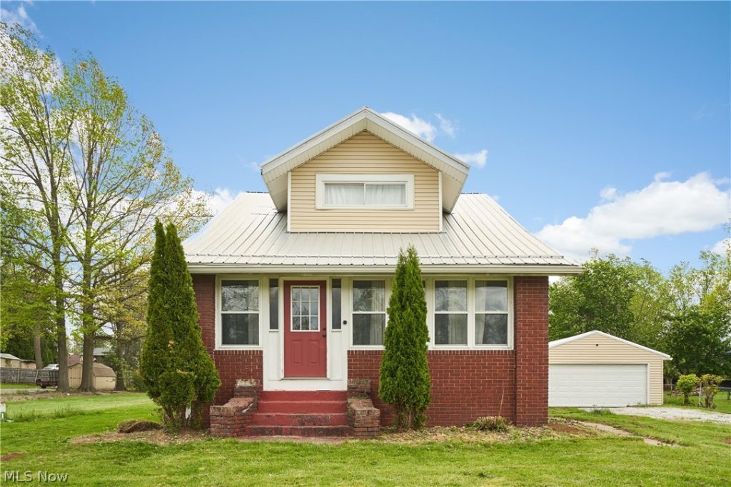 3091 Bender Avenue, Akron, OH