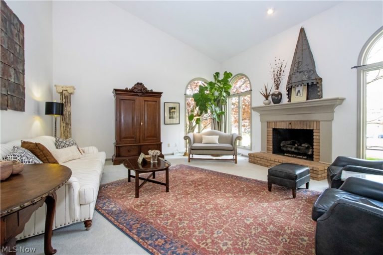 1961 Canterbury Lane, Wooster, OH - Photo 6