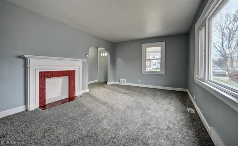 1379 Maryland Avenue, Canton, OH - Photo 6