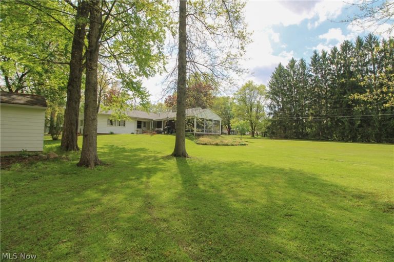 804 Crestview Drive, Boardman, OH - Photo 4