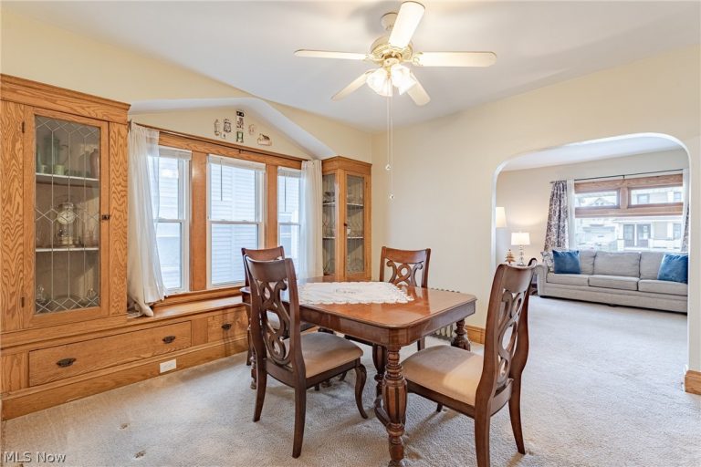 4512 Alpha Avenue, Cleveland, OH - Photo 6
