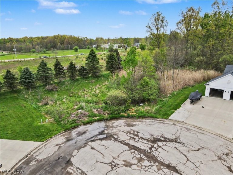Joshua Point, Rootstown, OH - Photo 2