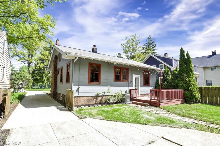 16713 Bradgate Avenue, Cleveland, OH - Photo 6