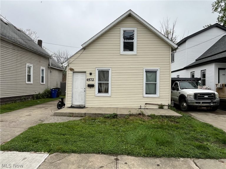 4572 Niessen Court, Cleveland, OH, 44109