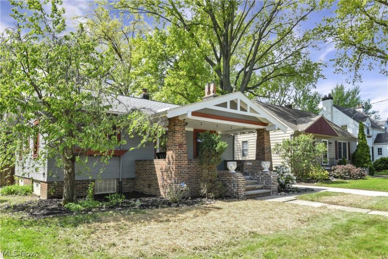 16713 Bradgate Avenue, Cleveland, OH - Photo 3