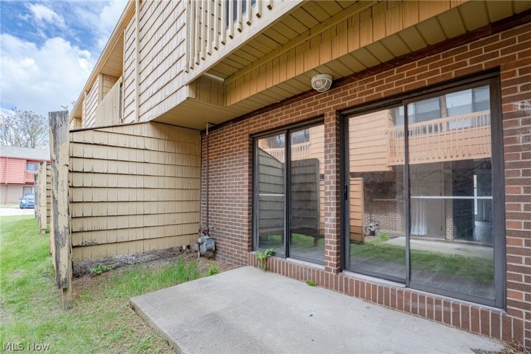 691 Carroll Street, Akron, OH - Photo 4