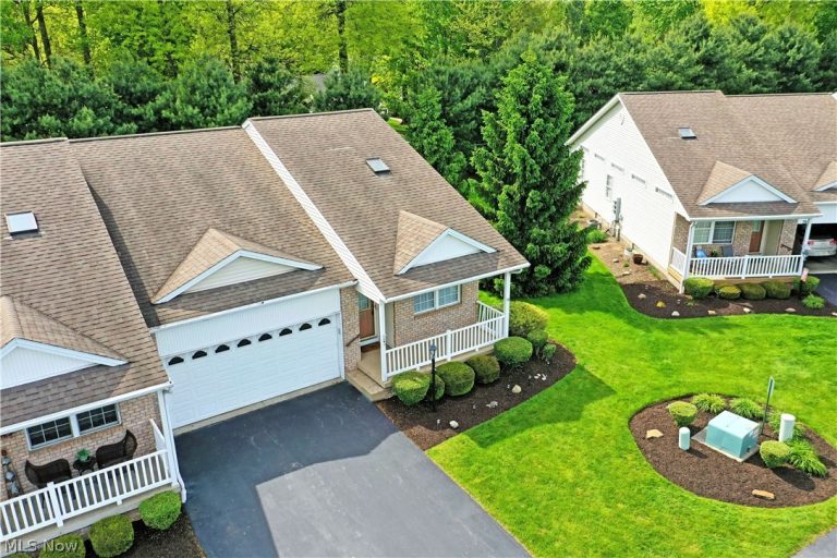 23 Eagle Pointe, Cortland, OH - Photo 5