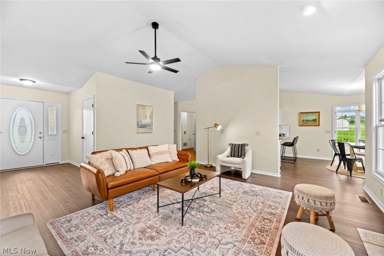 1315 Back Massillon Road, Orrville, OH - Photo 6