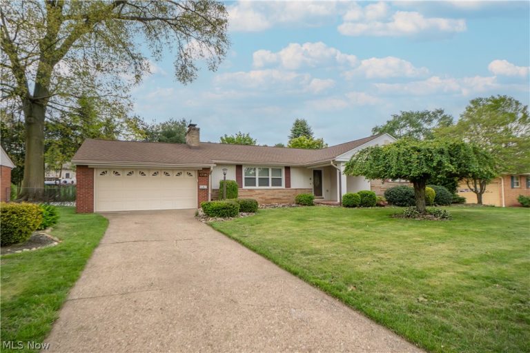 1718 Dexter Road, Massillon, OH, 44646