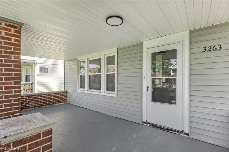 3263 134th Street, Cleveland, OH - Photo 2