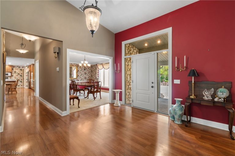 3200 Croydon Drive, Canton, OH - Photo 8