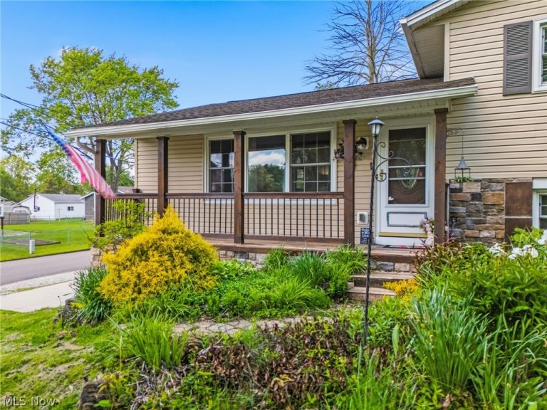 1508 Pauli Street, Canal Fulton, OH - Photo 3