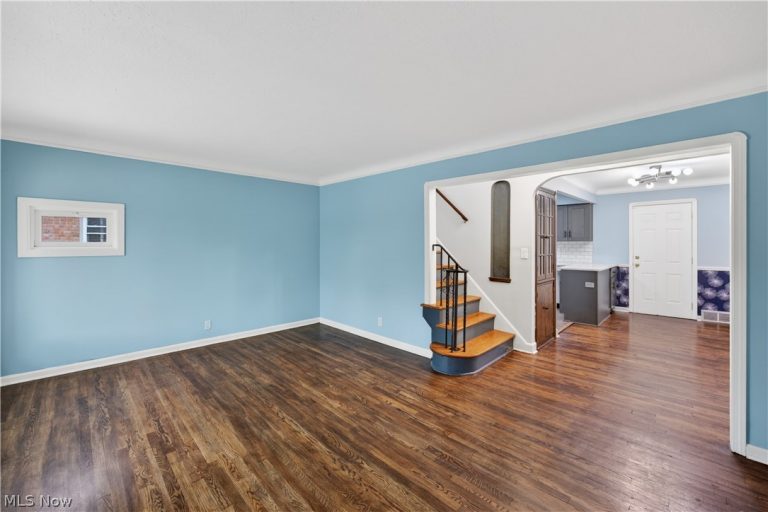 4186 Lambert Road, South Euclid, OH - Photo 3