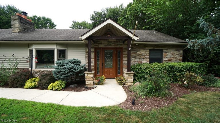 7663 Diagonal Road, Kent, OH - Photo 2