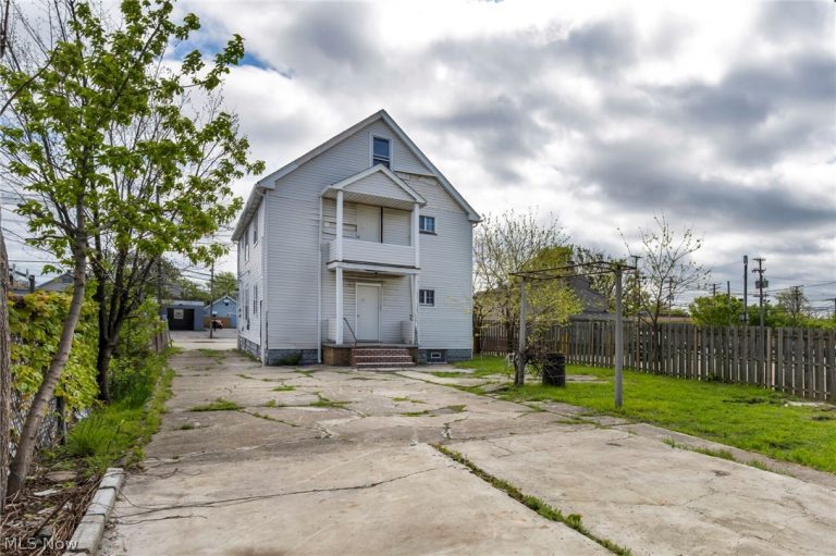 3278 117th Street, Cleveland, OH - Photo 5