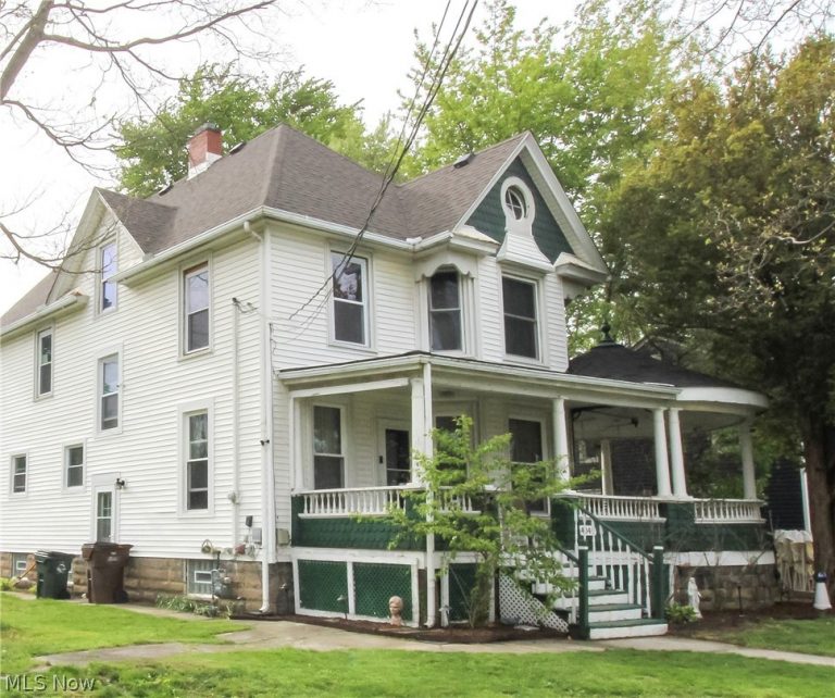4040 Broadway, Lorain, OH - Photo 2