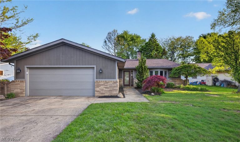 9581 Tamarin Court, Mentor, OH - Photo 3