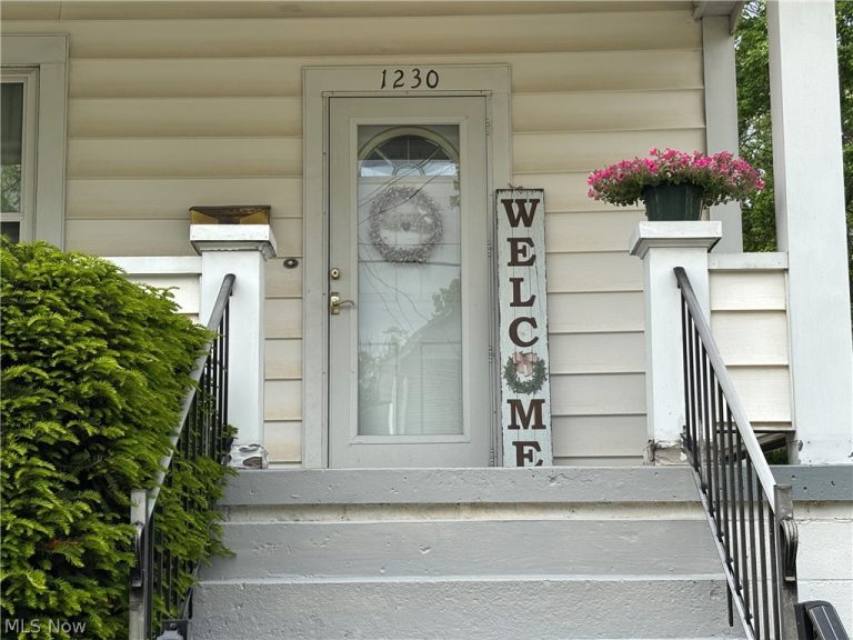 1230 Maple Street, Salem, OH - Photo 2