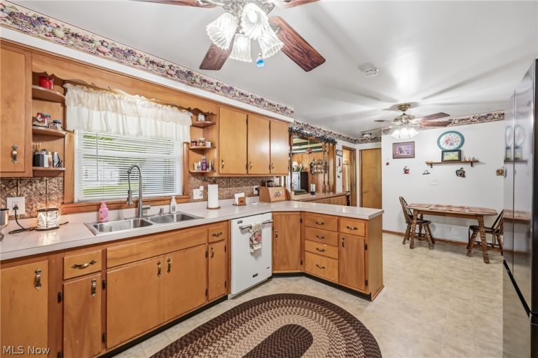 620 Thomas Road, Lisbon, OH - Photo 4