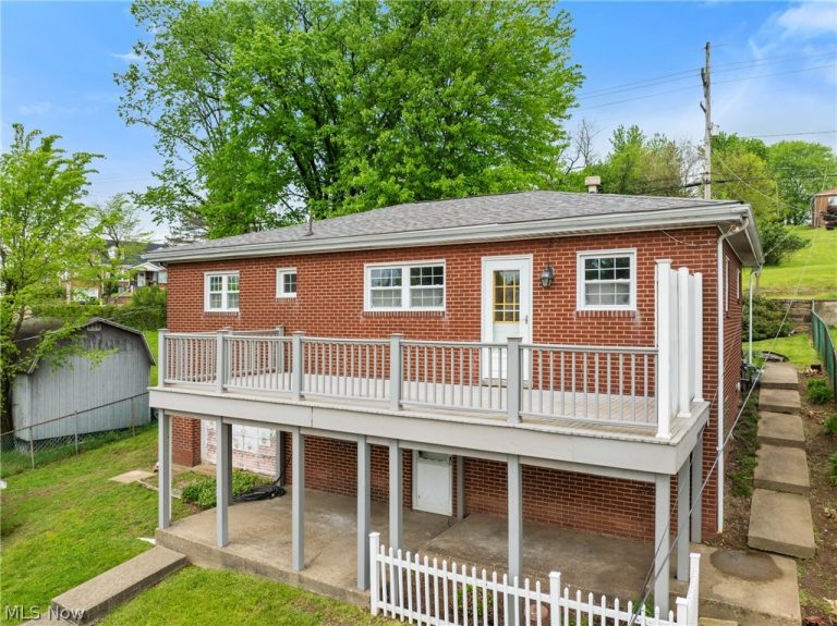 104 Paul Avenue, Weirton, WV - Photo 8