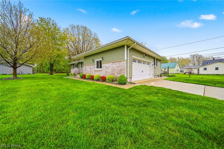 2531 Burlingham Drive, Ashtabula, OH - Photo 4