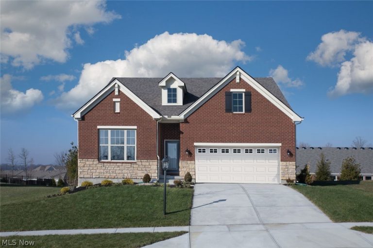 6113 Grey Heron Drive, Medina, OH - Photo 2