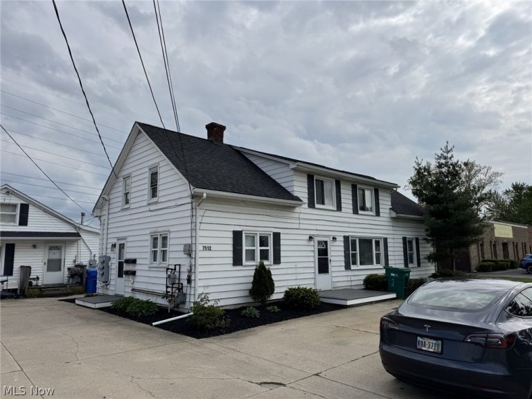 7512 Tyler Boulevard, Mentor, OH - Photo 3