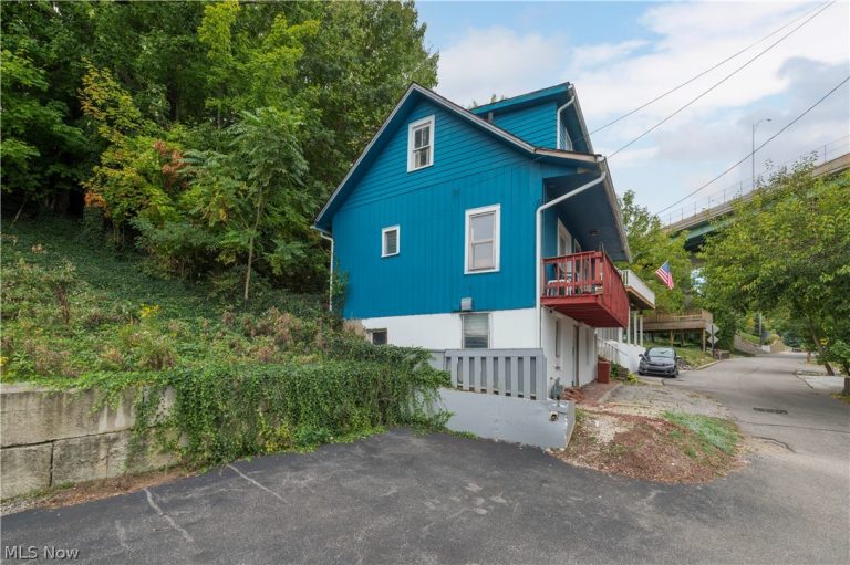 416 Riverdale Drive, Rocky River, OH - Photo 3