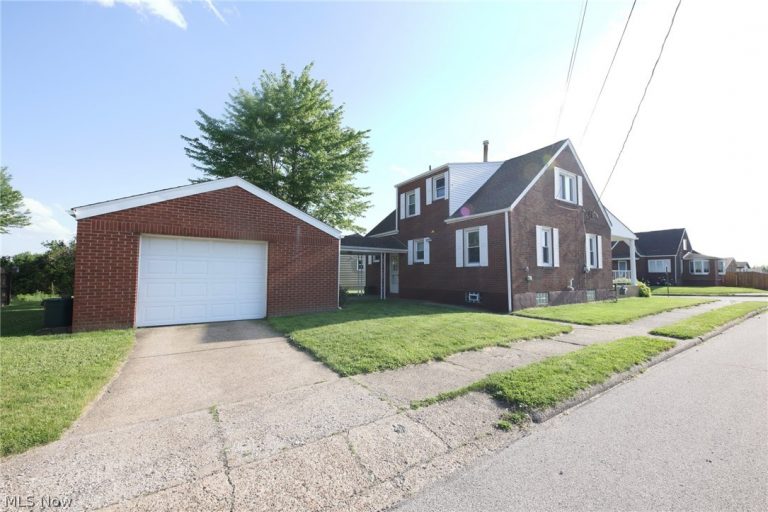 217 Oregon Ave., Weirton, WV - Photo 5