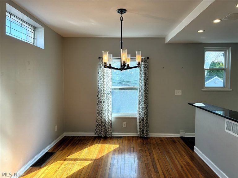 1429 38th Street, Cleveland, OH - Photo 5