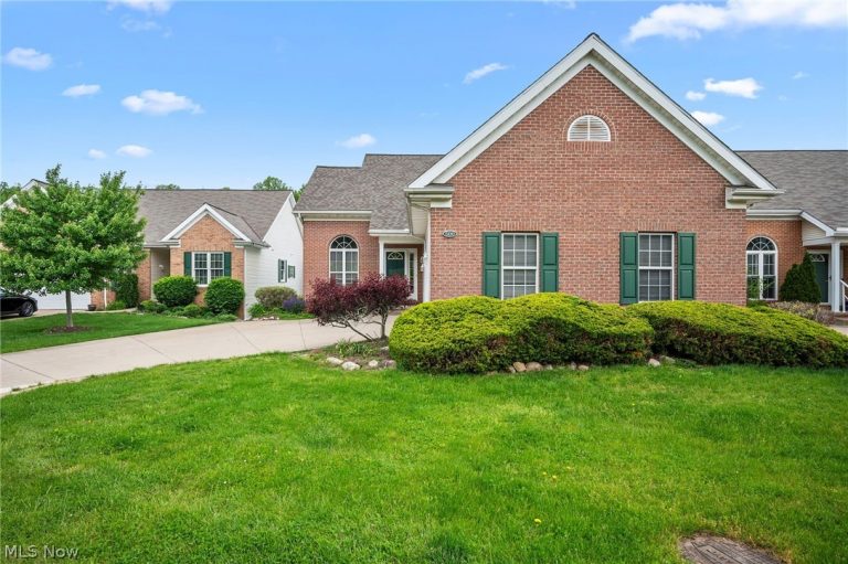 500 Glen Hollow Circle, Aurora, OH, 44202