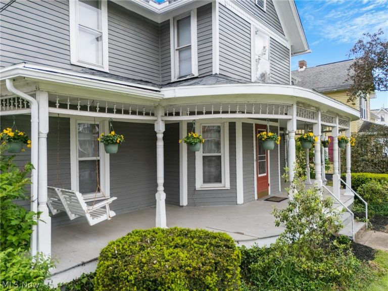198 Main Street, Apple Creek, OH - Photo 4