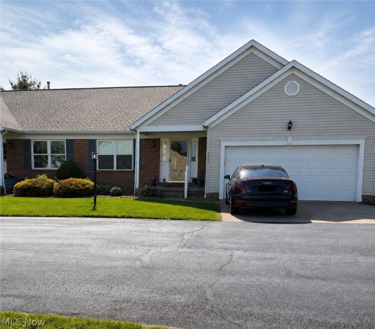 7047 Harvey Avenue #8, North Canton, OH, 44720