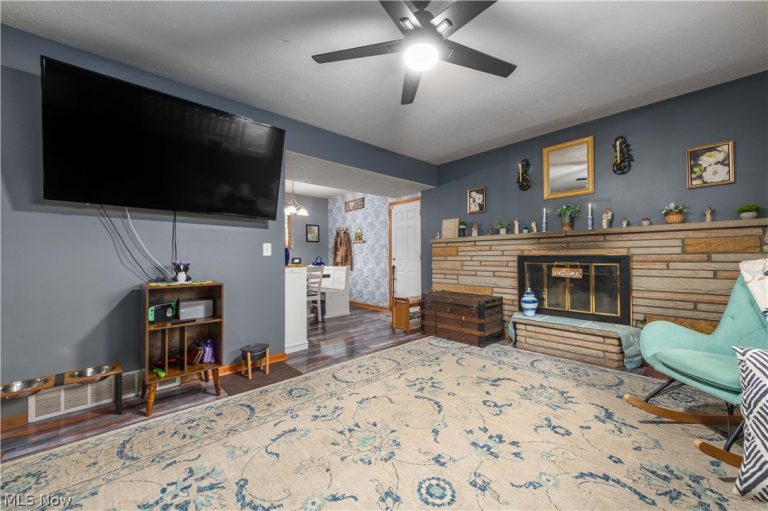 640 Martin Avenue, Amherst, OH - Photo 6