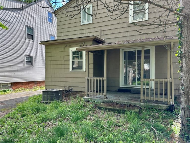 1171 Erieview Road, Cleveland Heights, OH - Photo 4