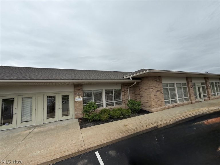 31320 Solon Road #19, Solon, OH, 44139
