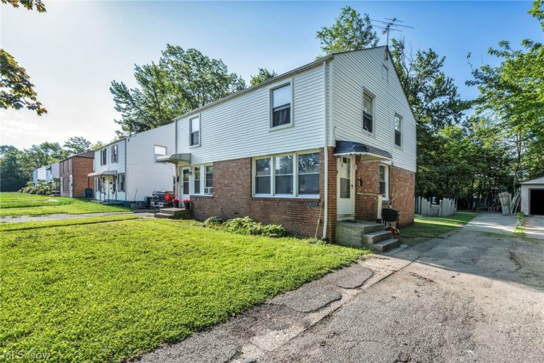 14227 Rainbow Avenue, Cleveland, OH - Photo 2