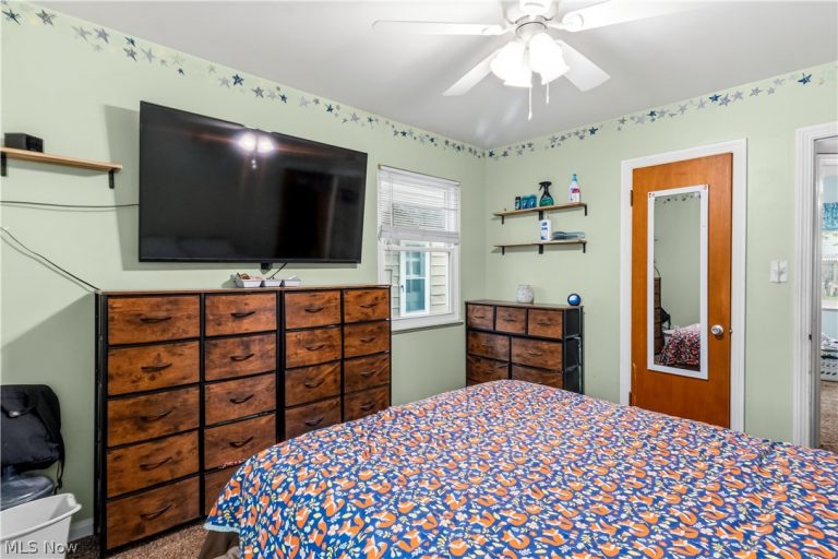 3706 Archmere Avenue, Cleveland, OH - Photo 4