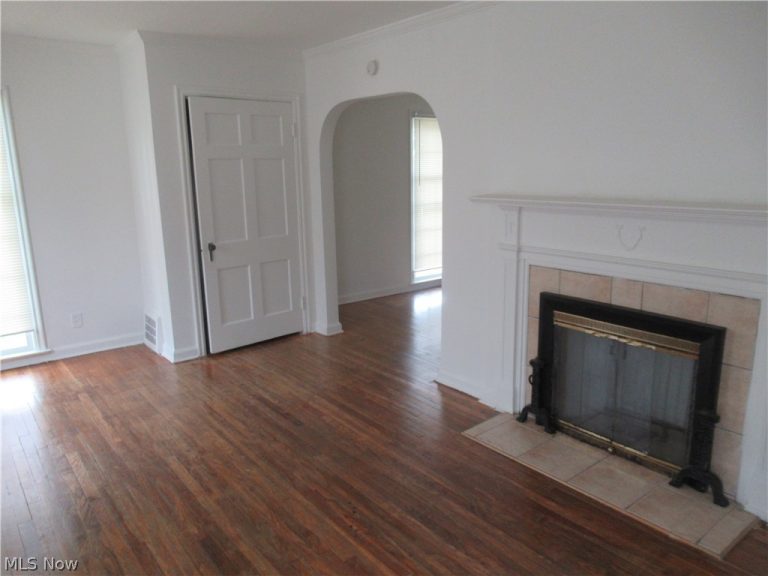 3824 Antisdale Road, South Euclid, OH - Photo 8
