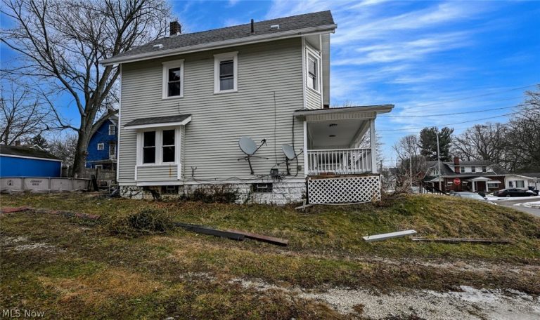 77 Mildred Avenue, Akron, OH - Photo 4