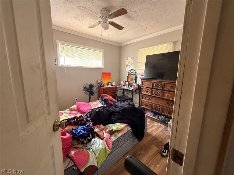 215 Dalepark Drive #1, Bedford, OH - Photo 8