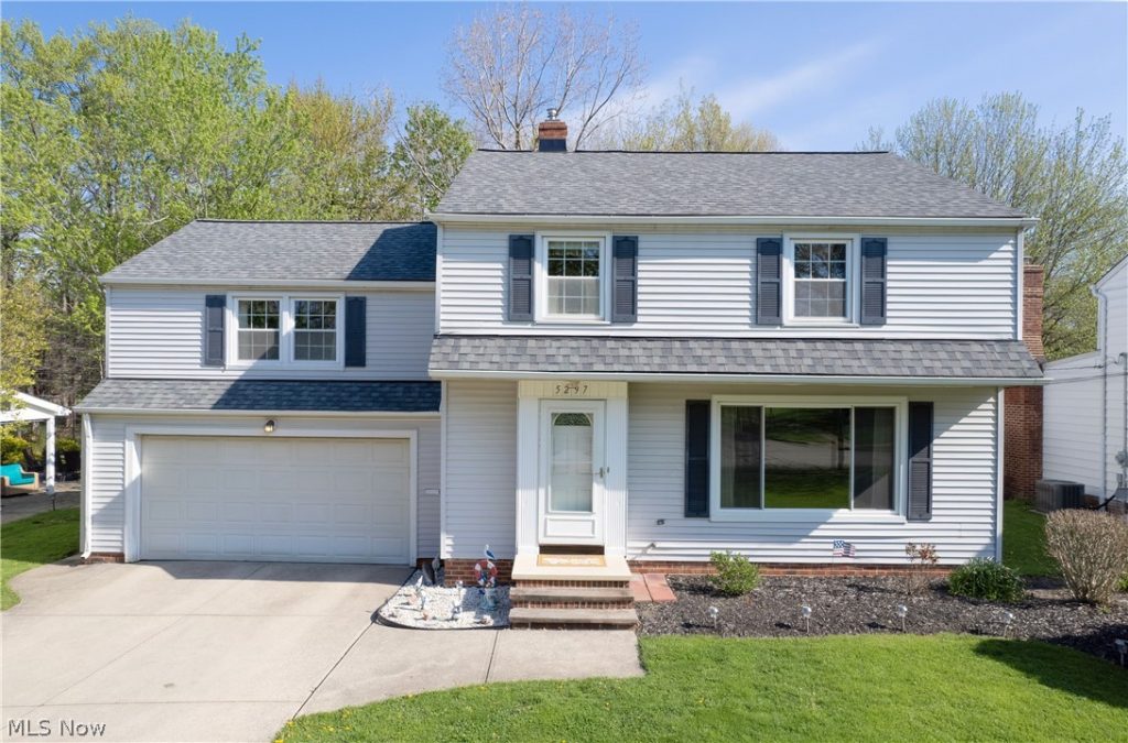 5297 Marian Drive, Lyndhurst, OH