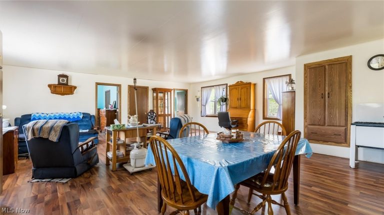 8346 Glenwood Road, Cumberland, OH - Photo 8