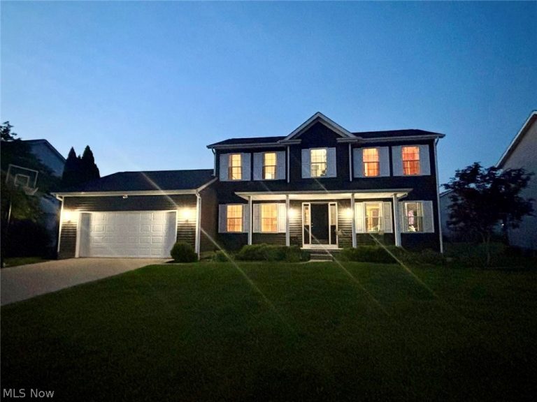 11270 Grand Valley Drive, Uniontown, OH - Photo 4