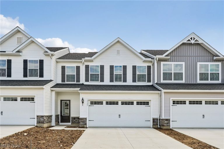3527 Alder Avenue, Green, OH, 44685