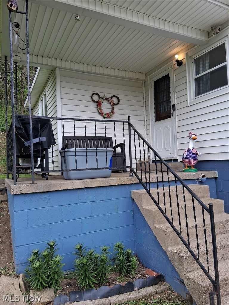 68490 Elm Street, Bridgeport, OH - Photo 8